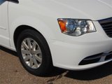 Used 2016 Chrysler Town & Country LX image 2