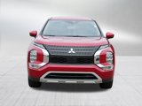 Used 2023 Mitsubishi Outlander SE image 2