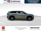 Used 2015 Toyota Highlander LE image 5