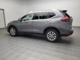 Used 2018 Nissan Rogue SV image 3
