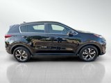 Used 2020 Kia Sportage LX image 4