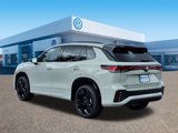 New 2025 Volkswagen Tiguan SE R-Line image 4