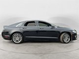 Used 2020 Lincoln MKZ image 2