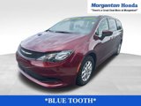 Used 2023 Chrysler Voyager LX image 3