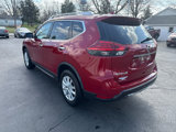 Used 2017 Nissan Rogue SV image 5