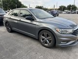 Used 2020 Volkswagen Jetta R-Line image 2