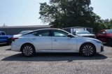 Used 2024 Nissan Altima 2.5 SV image 3