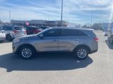 Used 2018 Kia Sorento LX image 3