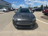 Used 2016 Ford Fusion SE image 2