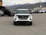 Used 2018 Ford Explorer XLT image 2