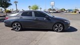 Used 2022 Hyundai Elantra SEL w/ Convenience + Premium Package image 2