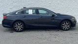 Used 2018 Chevrolet Malibu LT image 2