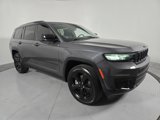 Used 2021 Jeep Grand Cherokee L Laredo image 3