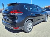 Used 2018 Nissan Rogue S image 3