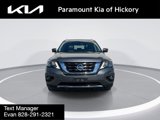 Used 2017 Nissan Pathfinder Platinum image 3