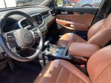 Used 2019 Kia Sorento SX image 2