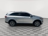 Used 2018 Kia Sorento LX image 4