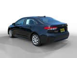 Used 2022 Toyota Corolla LE image 3