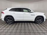 Used 2020 Volkswagen Atlas Cross Sport SE w/ Panoramic Sunroof Package image 2