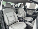 Used 2017 Hyundai Elantra SE image 5