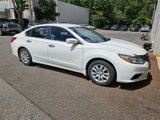 Used 2016 Nissan Altima 2.5 S w/ Power Driver Seat Package image 2