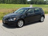 Used 2017 Volkswagen Golf S image 3