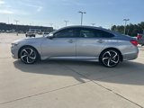 Used 2019 Honda Accord Sport image 4