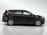 Used 2017 Kia Sorento LX image 6