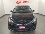 Used 2022 Chrysler Voyager LX image 2