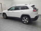 Used 2019 Jeep Cherokee Limited image 3