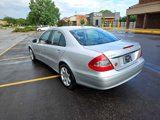 Used 2008 Mercedes-Benz E 350 Luxury image 3