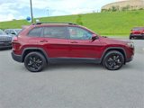 Used 2021 Jeep Cherokee Latitude Plus image 3
