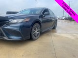 Used 2021 Toyota Camry SE w/ Carpet Mat Package (TMS) image 3