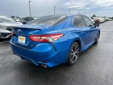 Used 2018 Toyota Camry SE image 3