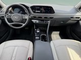 Used 2021 Hyundai Sonata Limited image 2