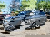 Used 2023 Nissan Pathfinder SL image 2