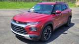 Used 2021 Chevrolet TrailBlazer LT w/ Premium Seating Package image 3