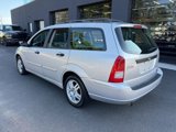 Used 2001 Ford Focus SE image 3