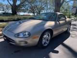 Used 1999 Jaguar XK8 Convertible image 2