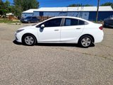 Used 2018 Chevrolet Cruze LS image 2