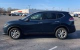 Used 2016 Nissan Rogue SV w/ SV Premium Package image 3