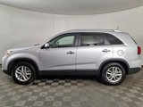 Used 2015 Kia Sorento LX image 3