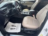 Used 2020 Ford Explorer Limited w/ Hybrid Equipment Group 310A image 6