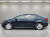 Used 2021 Toyota Corolla LE image 3