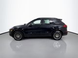 Certified 2017 Porsche Cayenne Platinum Edition image 2
