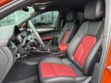 Certified 2025 Porsche Macan image 5