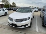 Used 2016 Lincoln MKX Reserve w/ Climate Package image 3