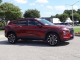 Used 2025 Chevrolet Trax RS w/ Driver Confidence Package image 2