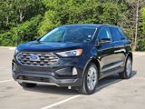 Used 2023 Ford Edge Titanium image 4