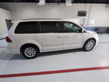 Used 2012 Volkswagen Routan SE image 6